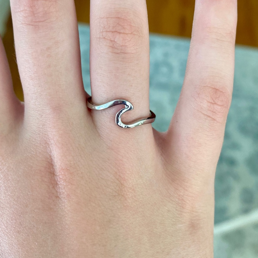 Ocean Wave Minimalist Ring
